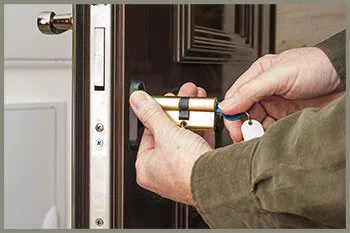 Belmont Cragin IL Locksmith Store Belmont Cragin, IL 773-321-0550